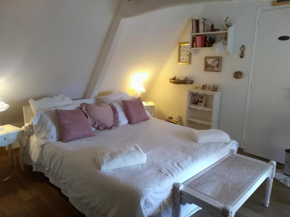 Lamaison Du Phare Honfleur Chambres D'Hotes Et Jacuzzi Prive Bagian luar foto