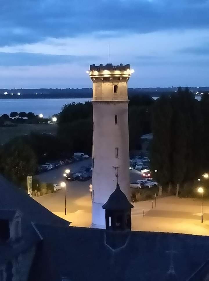 Lamaison Du Phare Honfleur Chambres D'Hotes Et Jacuzzi Prive Bagian luar foto