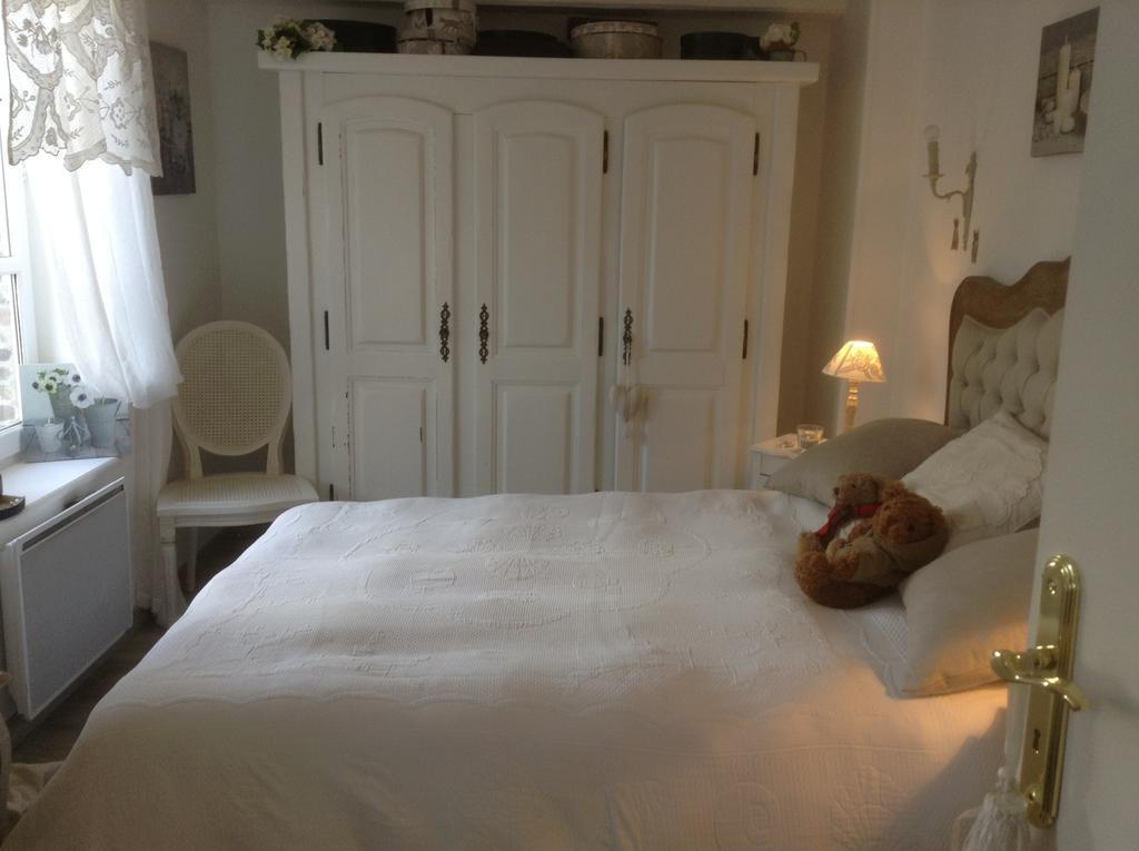 Lamaison Du Phare Honfleur Chambres D'Hotes Et Jacuzzi Prive Ruang foto